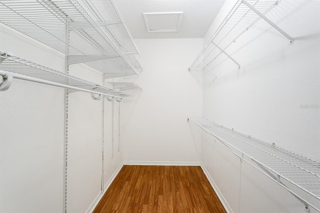 295 Fareham Drive - Photo 24