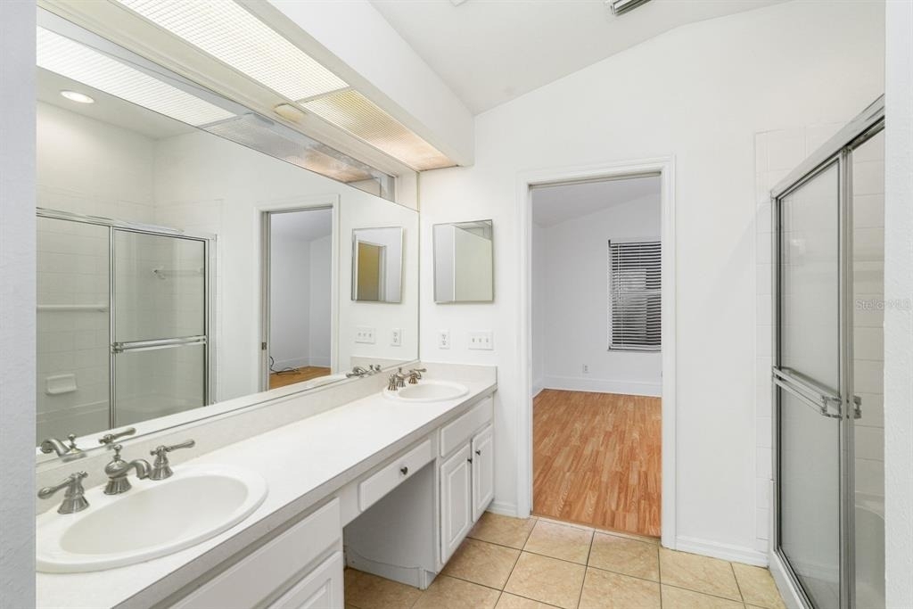 295 Fareham Drive - Photo 23
