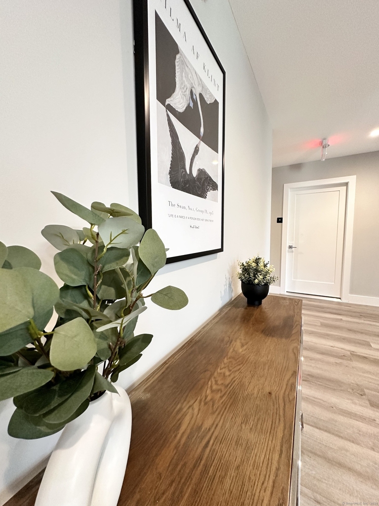 528 Black Rock Turnpike - Photo 1