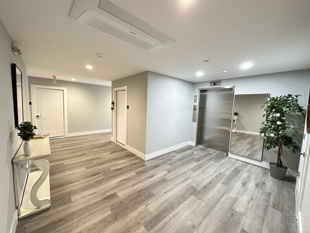528 Black Rock Turnpike - Photo 20
