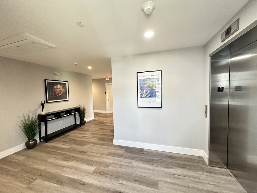 528 Black Rock Turnpike - Photo 14