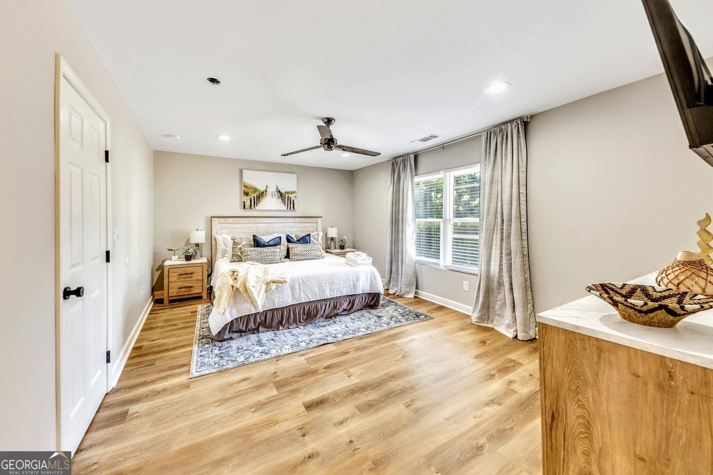 1018 Falling Valley Court Se - Photo 22