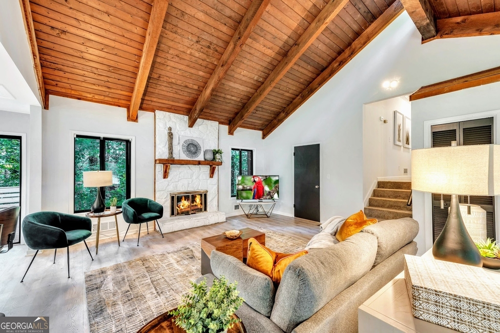 3870 Northpoint Drive - Photo 4
