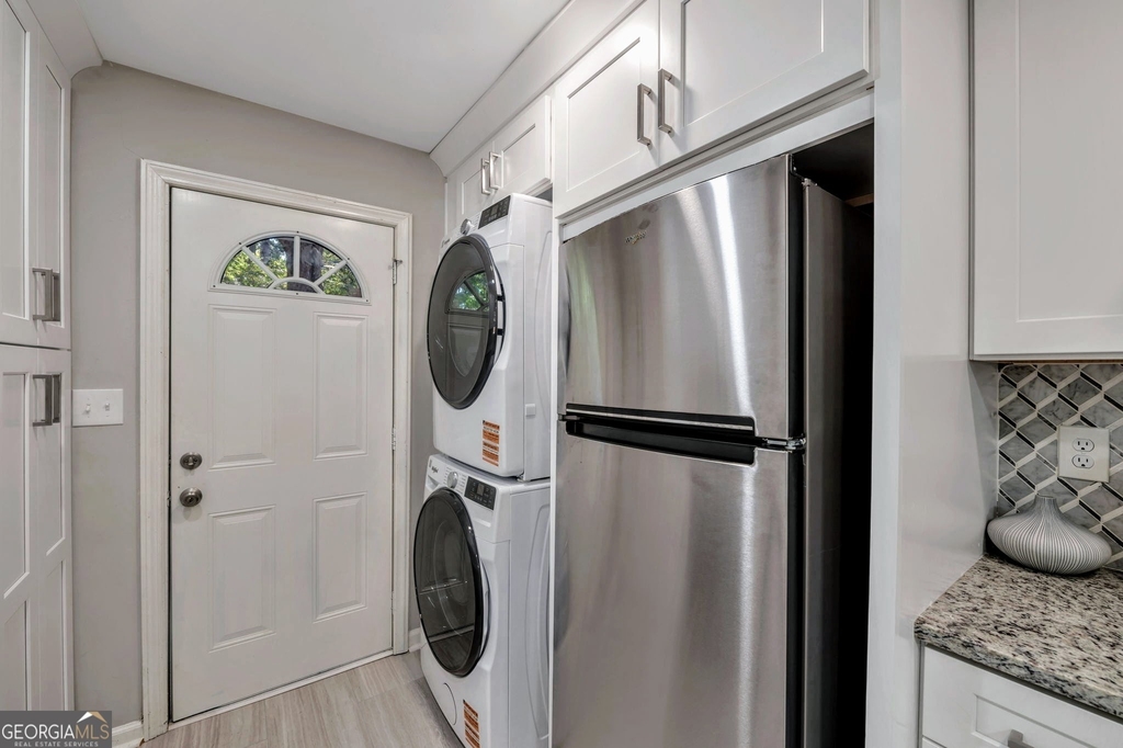 1131 Stoneybrook Road - Photo 12