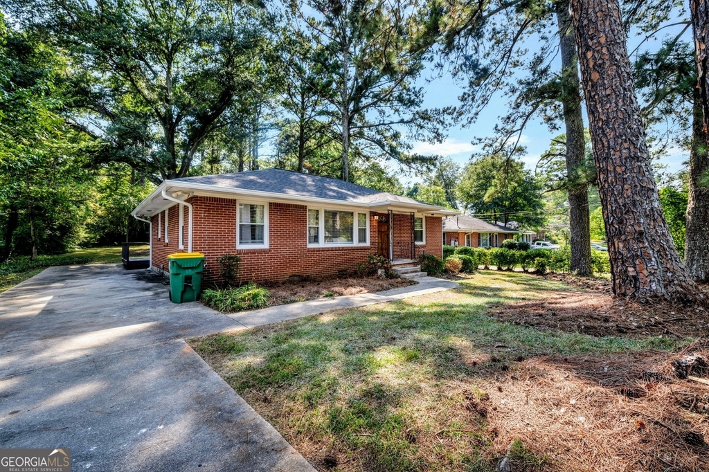 1131 Stoneybrook Road - Photo 21