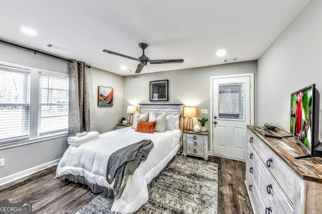 6230 Love Street - Photo 21