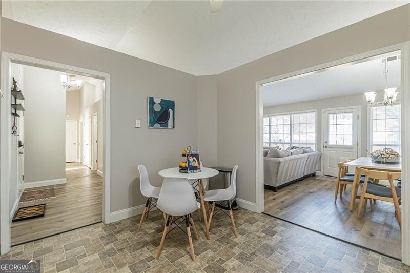 3195 Jorden Crest Court - Photo 18
