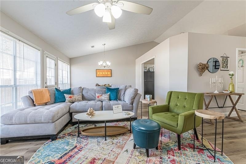 3195 Jorden Crest Court - Photo 4
