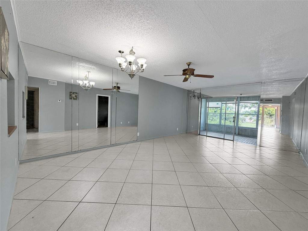 1035 Country Club Drive - Photo 3