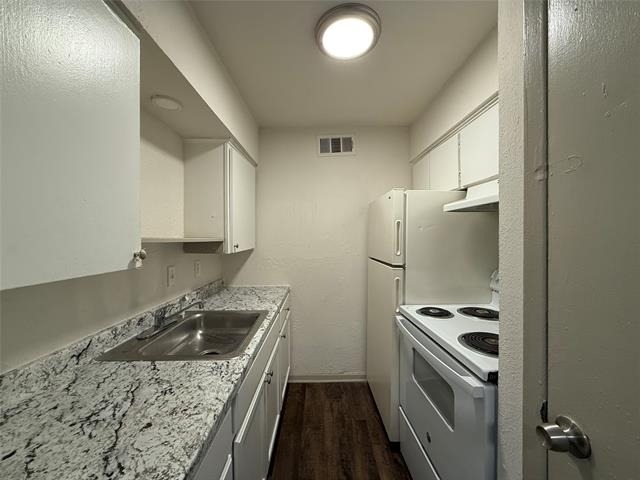 3627 Almazan Drive - Photo 1