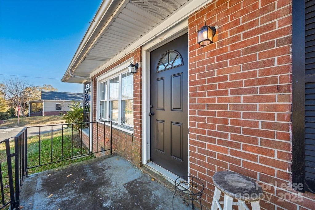 807 N Morris Street - Photo 19