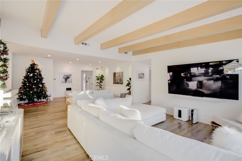 8161 Encino Avenue - Photo 30