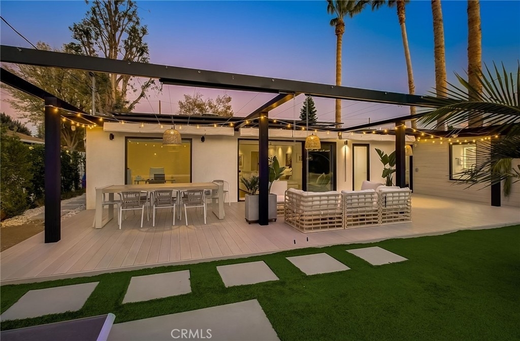 8161 Encino Avenue - Photo 12