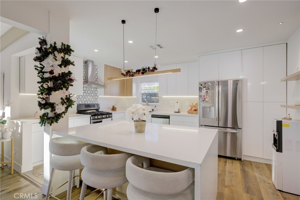 8161 Encino Avenue - Photo 34