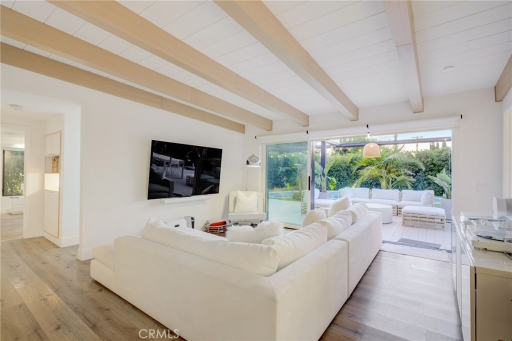 8161 Encino Avenue - Photo 25