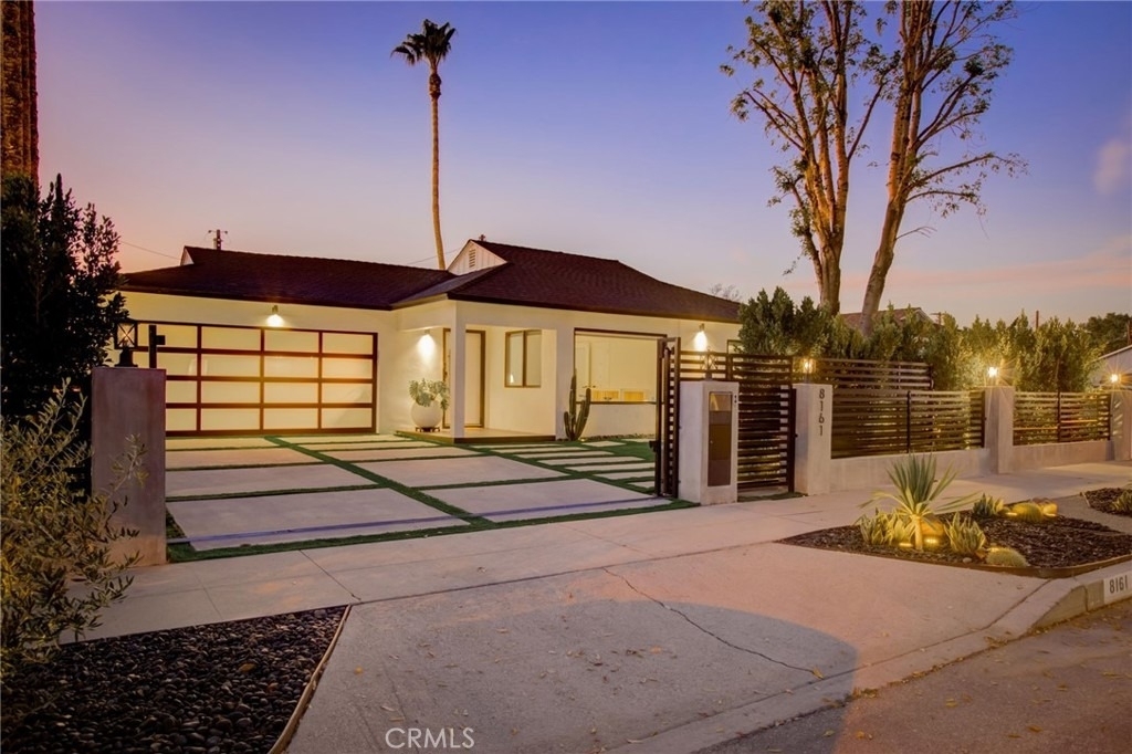 8161 Encino Avenue - Photo 2