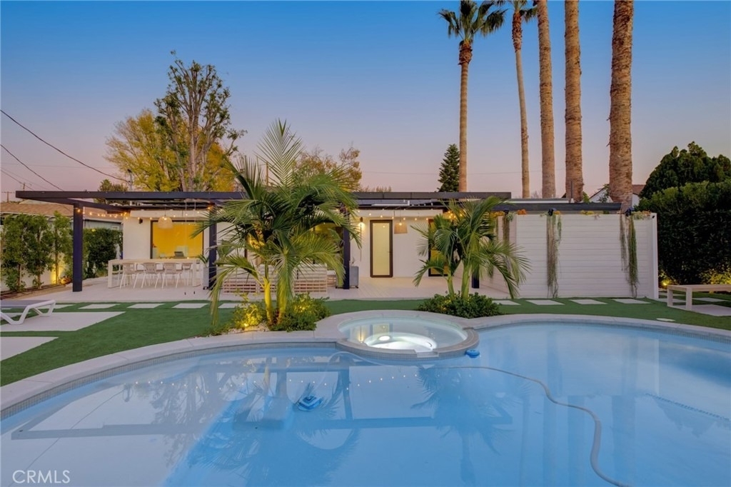 8161 Encino Avenue - Photo 62