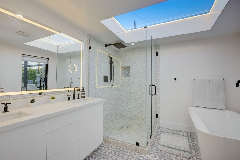 8161 Encino Avenue - Photo 49