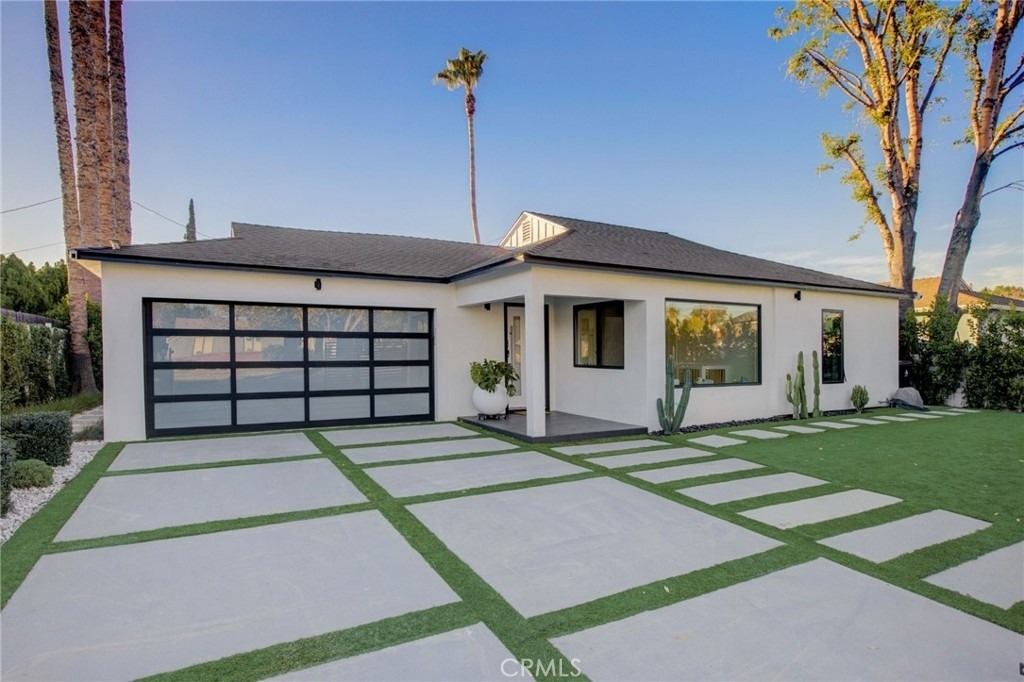 8161 Encino Avenue - Photo 22