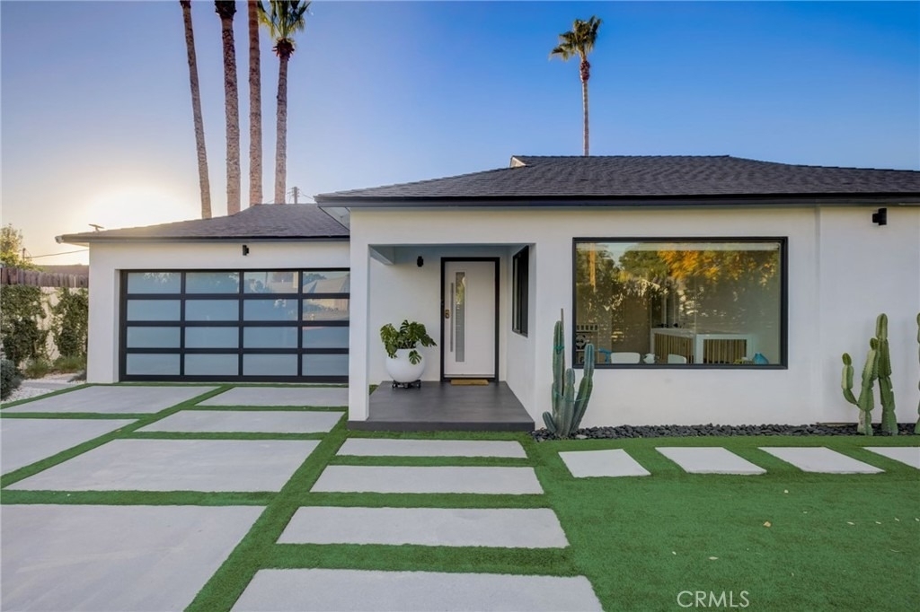 8161 Encino Avenue - Photo 23