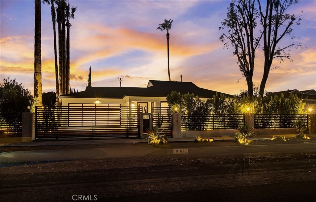 8161 Encino Avenue - Photo 15