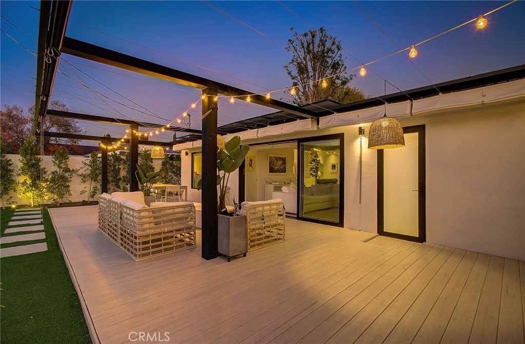 8161 Encino Avenue - Photo 6
