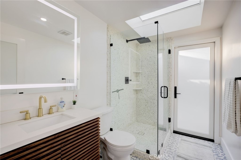 8161 Encino Avenue - Photo 44
