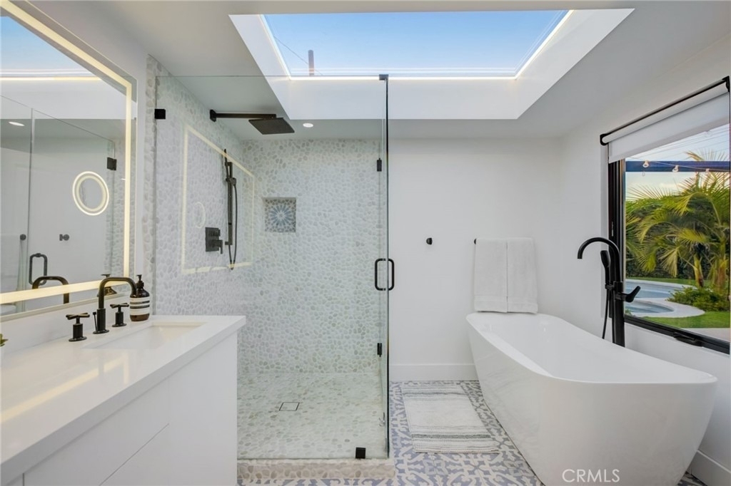 8161 Encino Avenue - Photo 48