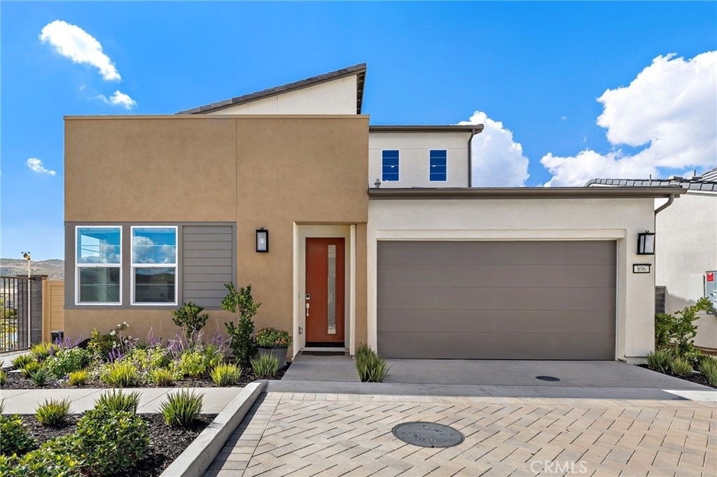 896 Sunrise Road - Photo 1