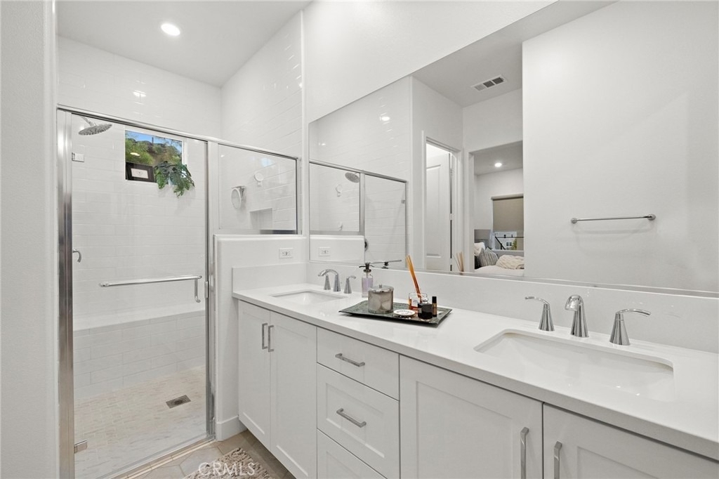 896 Sunrise Road - Photo 28