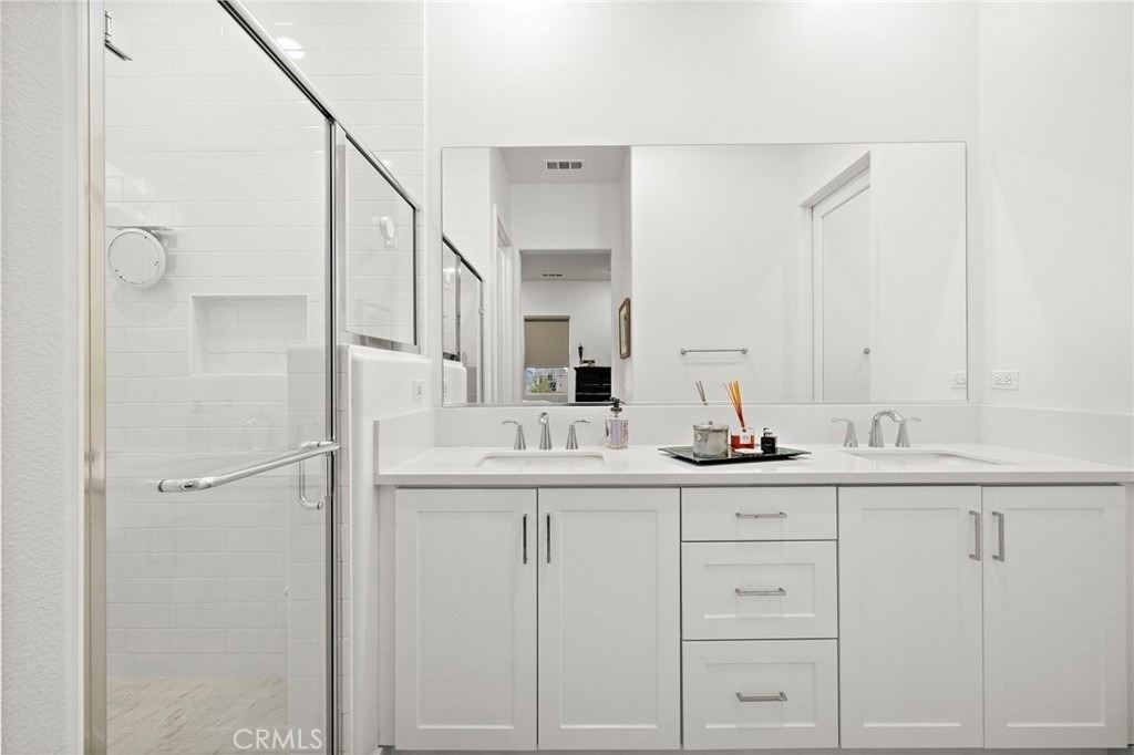 896 Sunrise Road - Photo 29