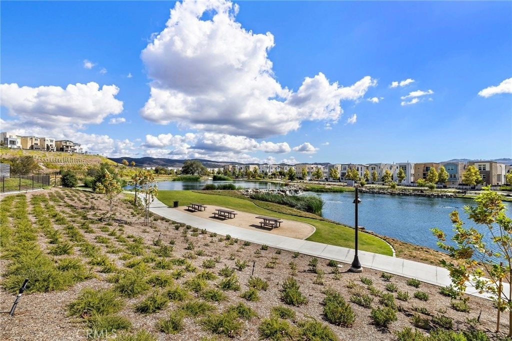 896 Sunrise Road - Photo 25