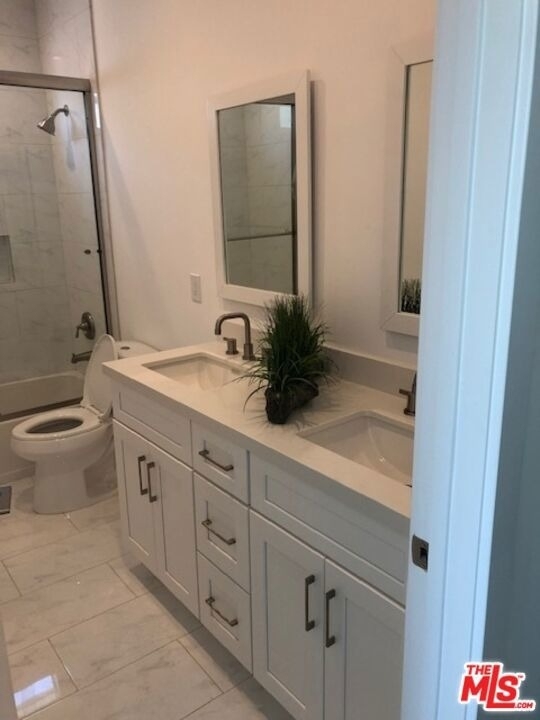 3946 S. Budlong Avenue - Photo 13