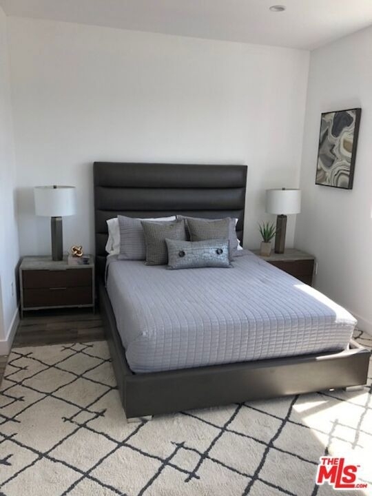 3946 S. Budlong Avenue - Photo 9
