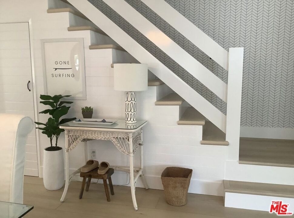 219 13th Street - Photo 7