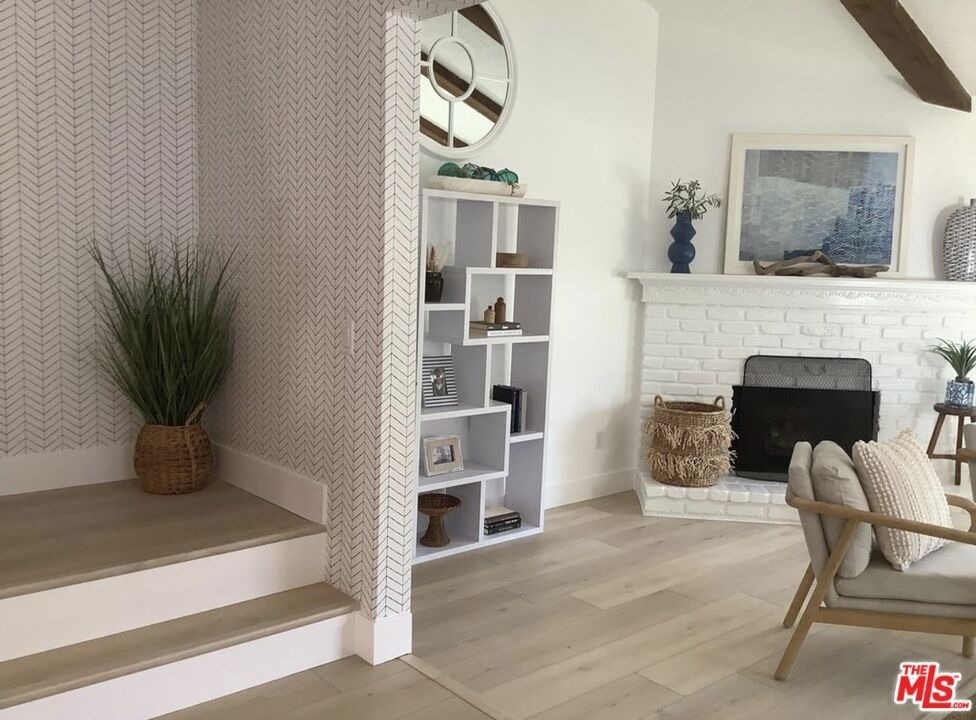 219 13th Street - Photo 9