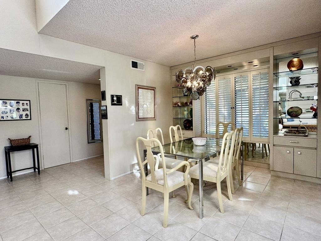 81 Marbella Drive - Photo 5