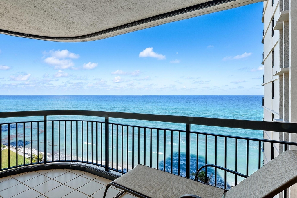 5380 N Ocean Drive - Photo 18