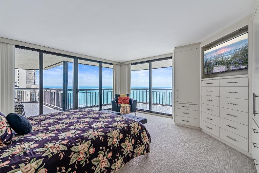 5380 N Ocean Drive - Photo 8