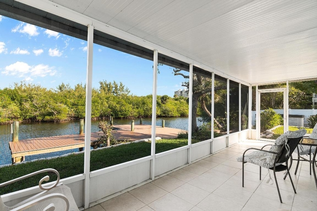 922 Jackson Way - Photo 4