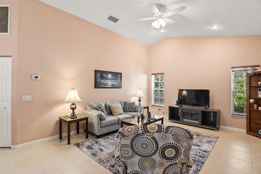 922 Jackson Way - Photo 11