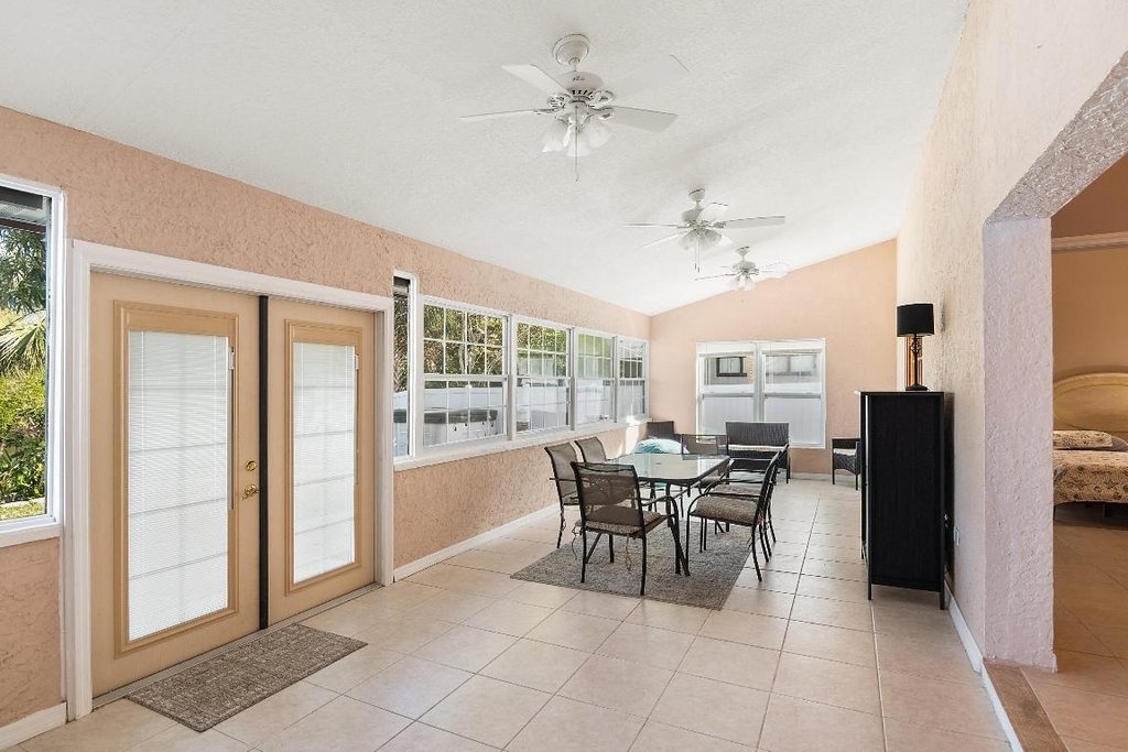 922 Jackson Way - Photo 16