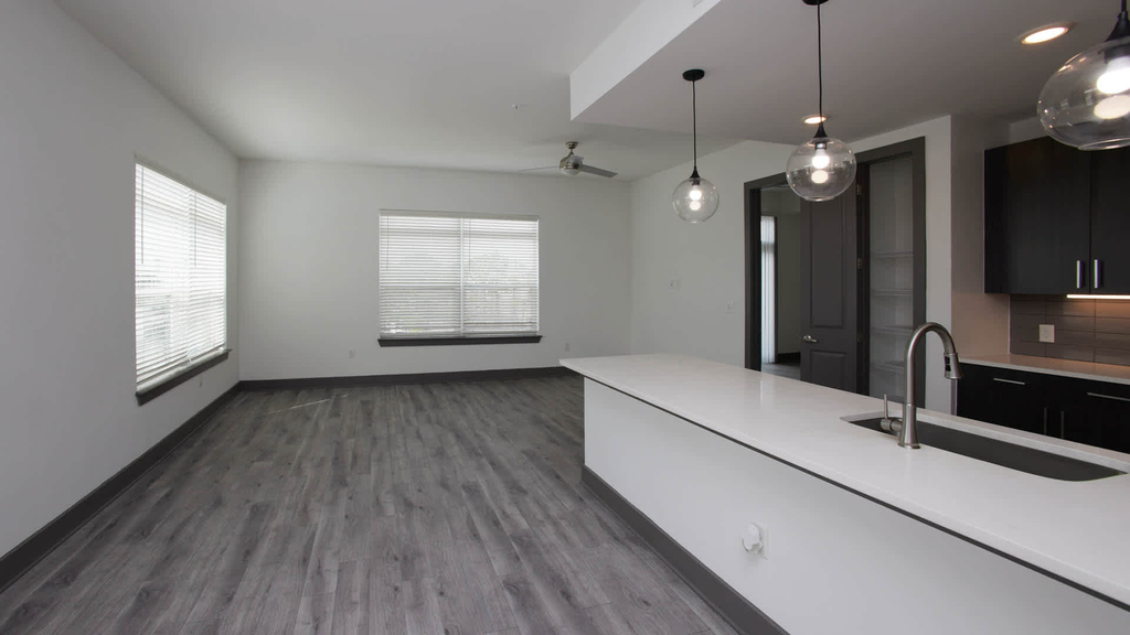 1605 Church St. - Photo 8