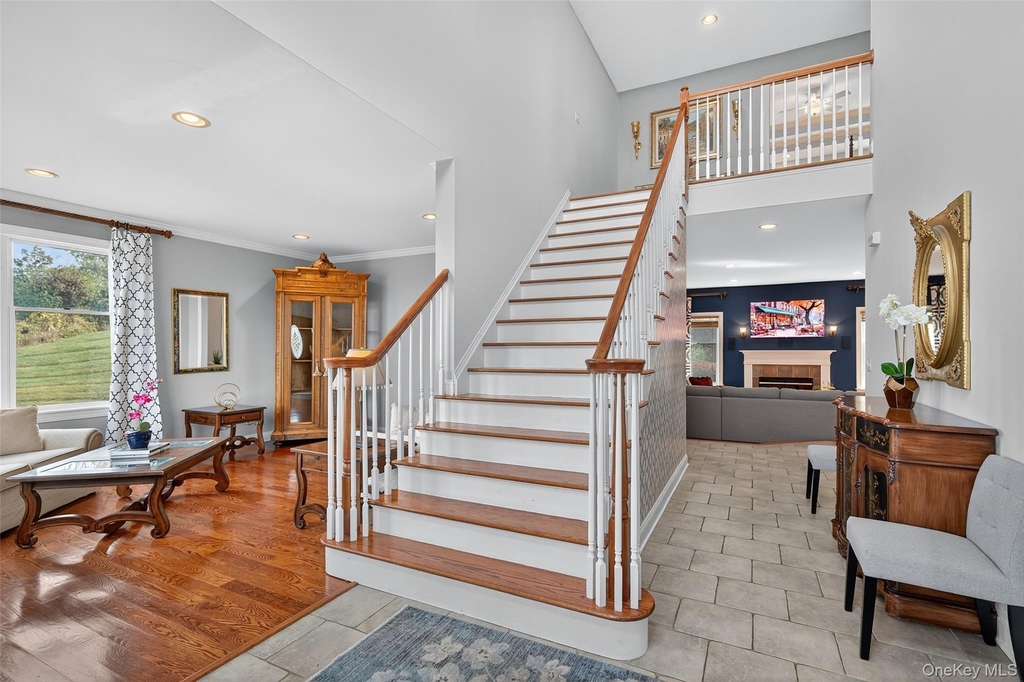 11 Dorian Way - Photo 4