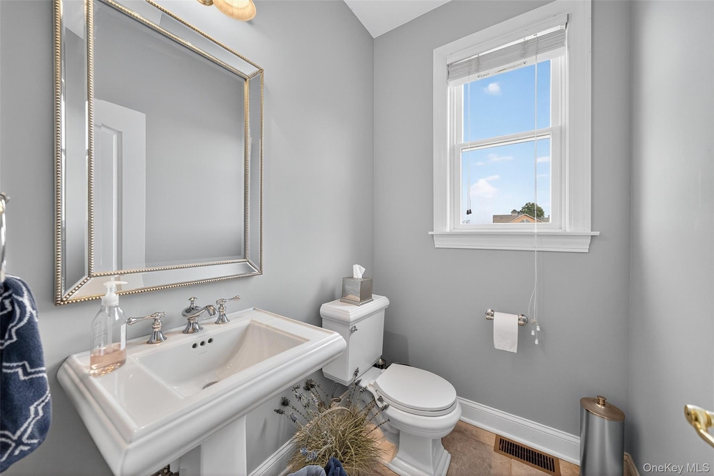 11 Dorian Way - Photo 7