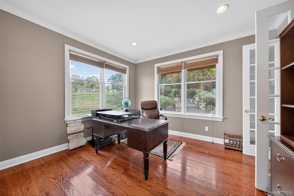 11 Dorian Way - Photo 9