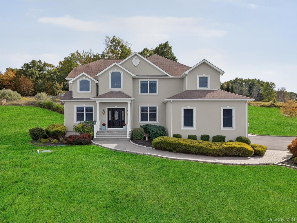 11 Dorian Way - Photo 2