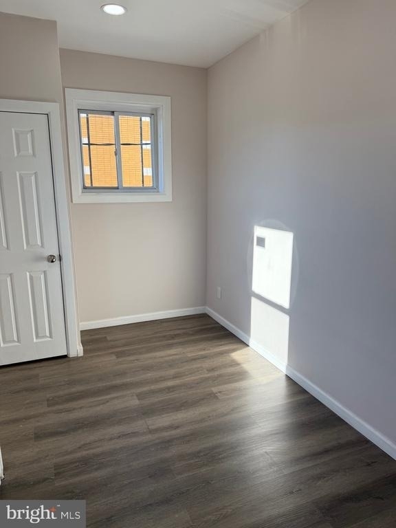 2537 E Auburn Street - Photo 7