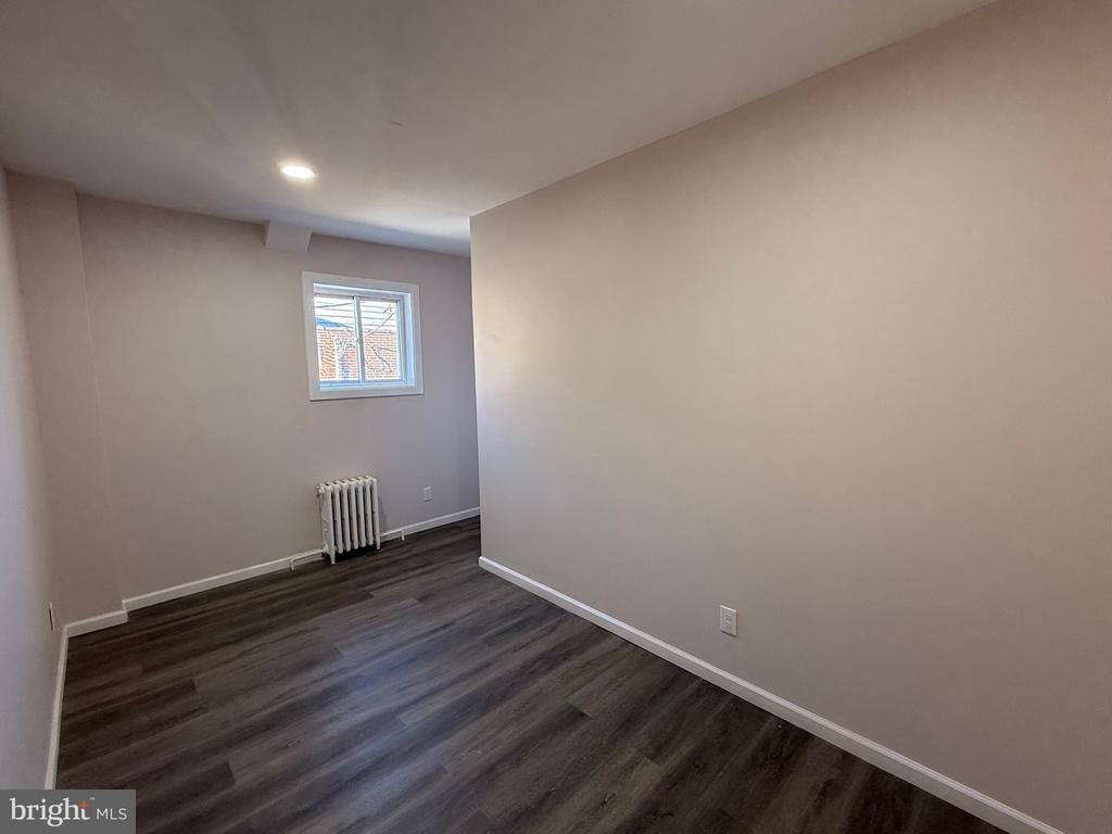 2537 E Auburn Street - Photo 9
