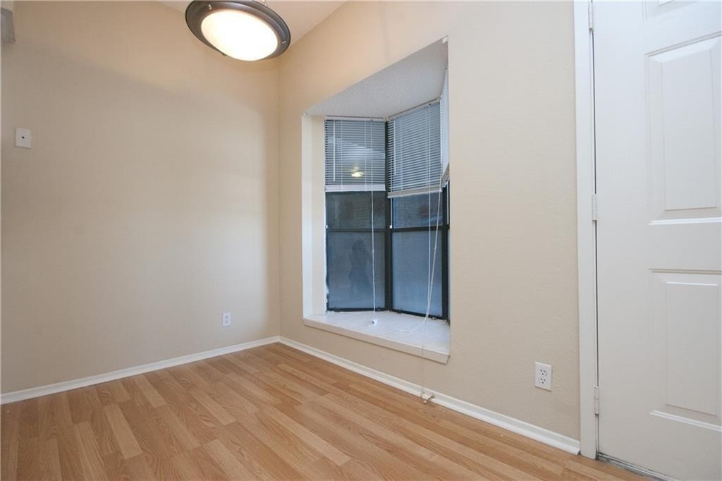 2818 Nueces St - Photo 1